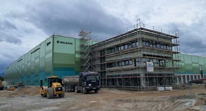 Richtfest von neuer Halle in Galaxus-Logistikzentrum