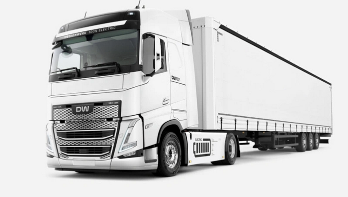 Designwerk lanciert neue Batterietechnologie für E-Lowliner